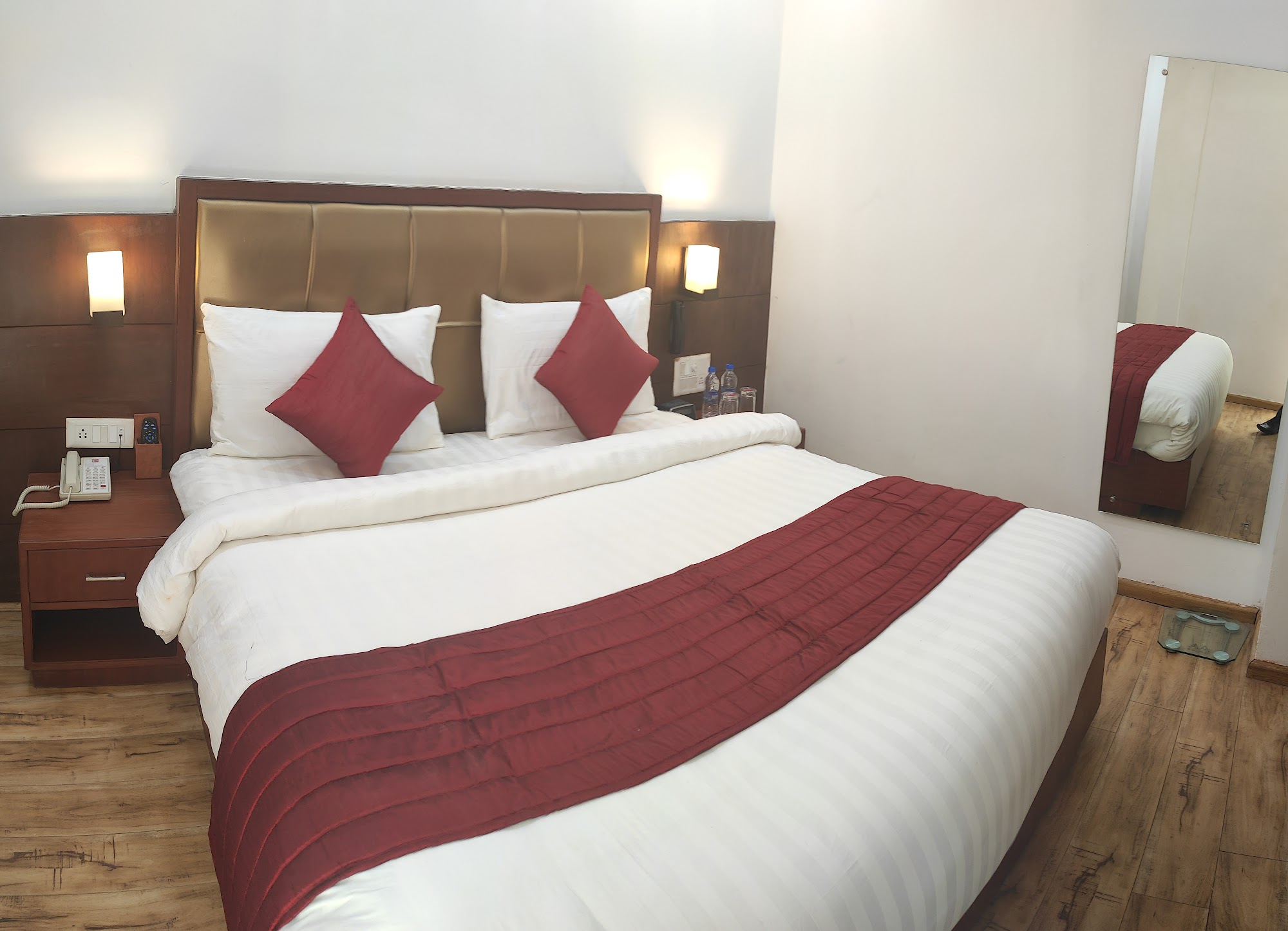 Deluxe Room with Jacuzzi