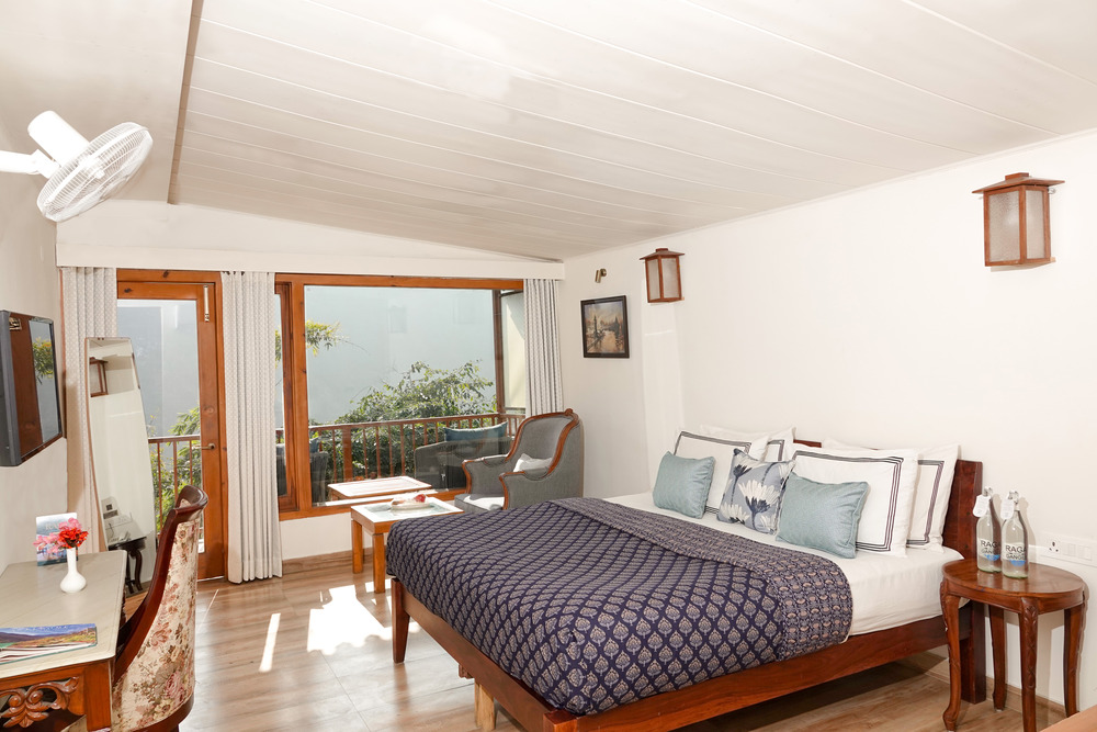 Deluxe Room Raga